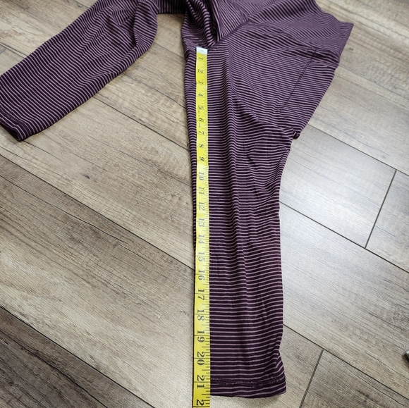 Athleta Women Salutation Stash Pocket II Textured 7/8 Tight Powervita Legging M - Picture 12 of 16